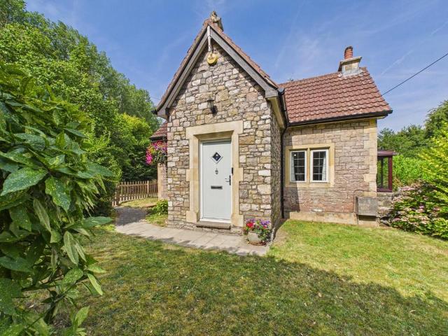 House for sale in Alveston, Lower Morton