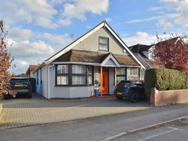 Bungalow for sale in Berrick Salome, Oxfordshire