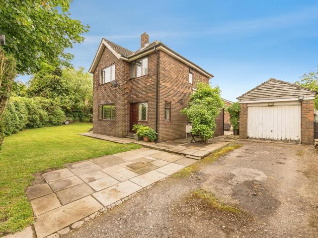 House for sale in West Yorkshire