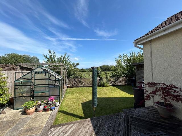 House for sale in Yatton, North Somerset
