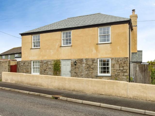 House for sale in Kestle Mill, Quintrell Downs
