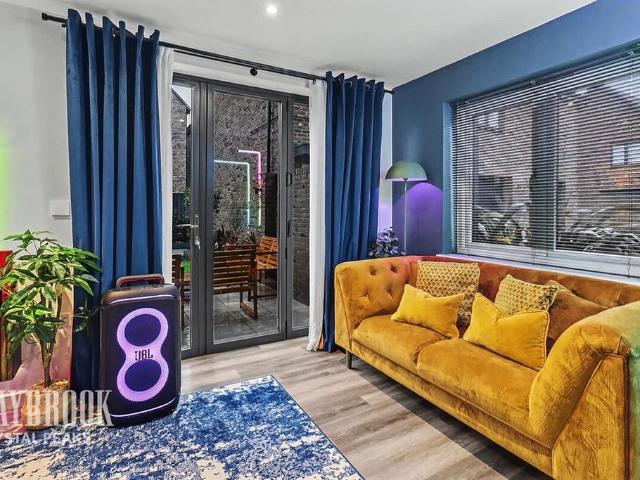 House for sale in Waterside Quarter by Avant Homes, Chesterfield