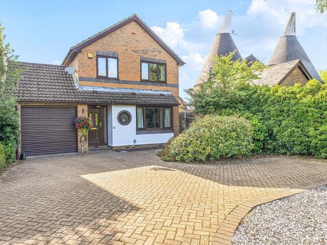 House for sale in Sandown Park, Kent