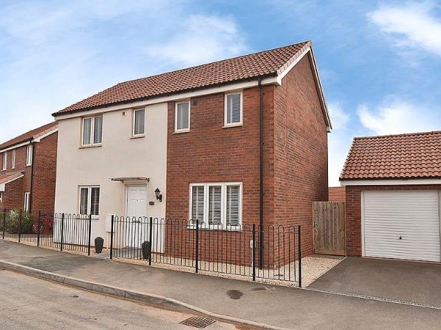 House for sale in Watergate, Devon