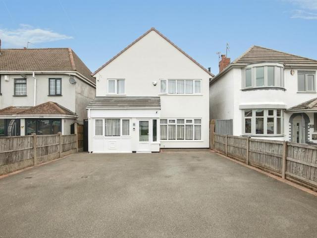 House for sale in Woodsetton, Coseley
