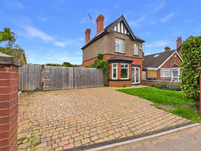 House for sale in Derrington, Stafford