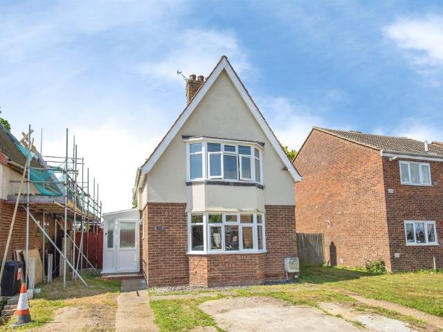 House for sale in Little Oakley, Dale Hill
