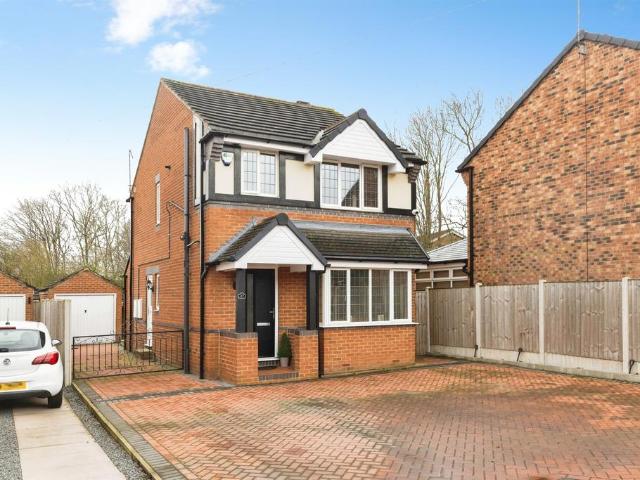 House for sale in West Yorkshire