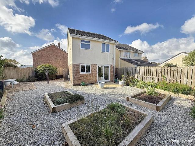 House for sale in Probus, Cornwall