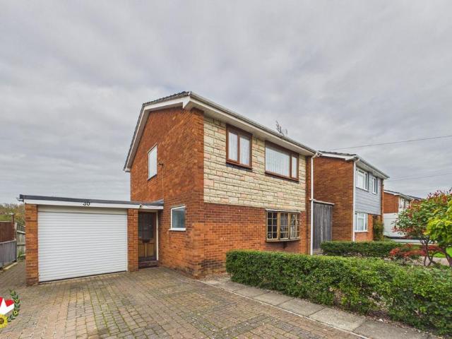 House for sale in Podsmead, Gloucester