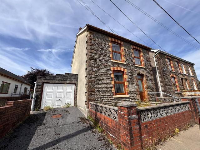 House for sale in Cwarter Bach, Lower Brynamman