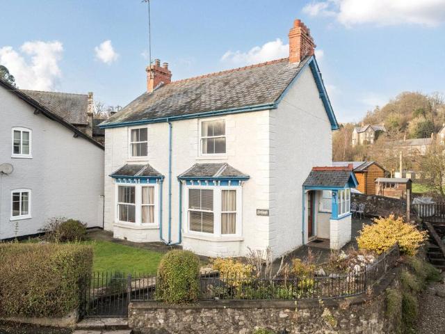House for sale in Cefn Coch, Llanrhaeadr-ym-mochnant