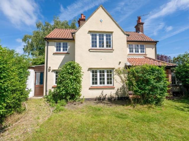 House for sale in Comers, Norfolk