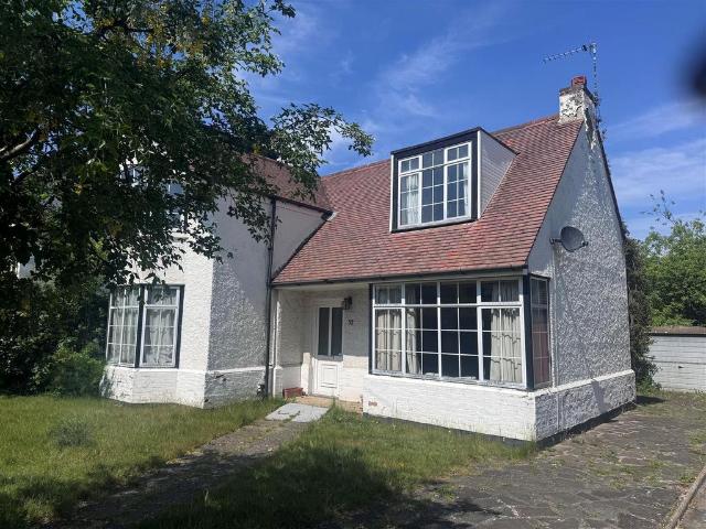 House for sale in Petts Wood, Greater London