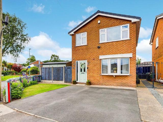 House for sale in Edgewood, Hucknall