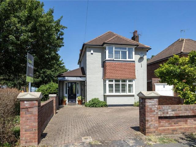 House for sale in London Borough of Hounslow, Hanworth