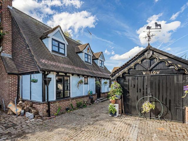 House for sale in Redbourn, St Albans