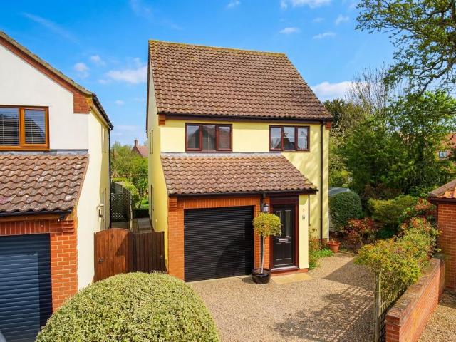 House for sale in Bedingfield, Suffolk