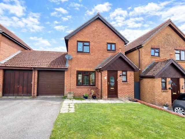 House for sale in Chard Town, Chard