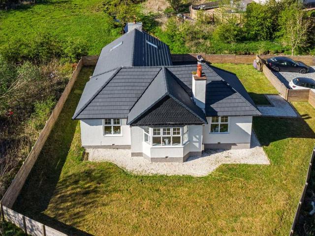 House for sale in Kilmaurs, Scotland