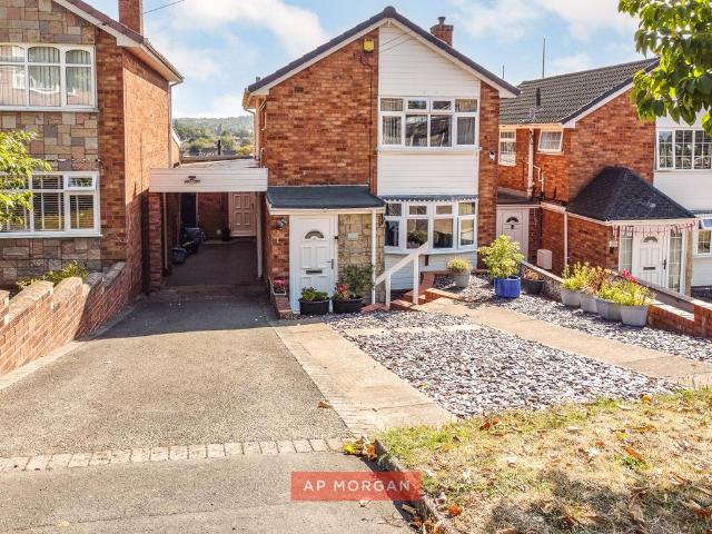 House for sale in Wollaston, Wordsley