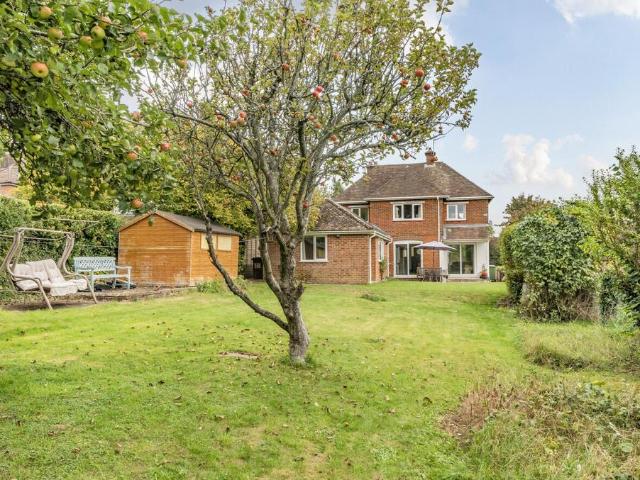 House for sale in Stanmore, Hampshire