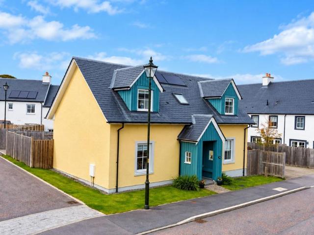 House for sale in Tornagrain, Highland
