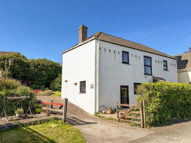 House for sale in Falmouth, Cornwall