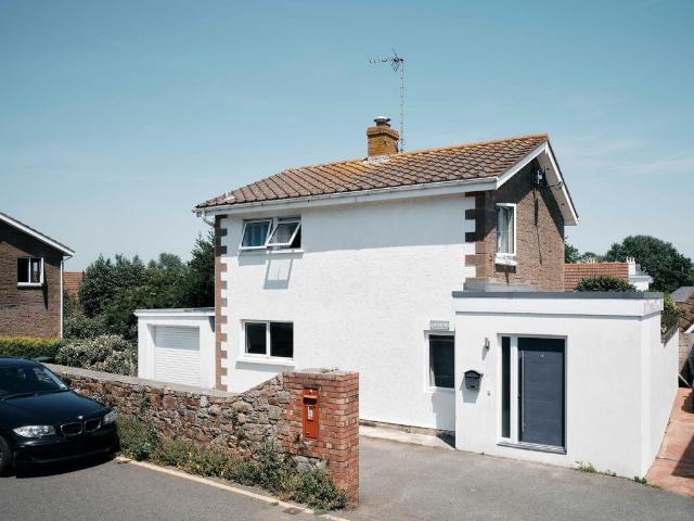 House for sale in Penweathers, Cornwall
