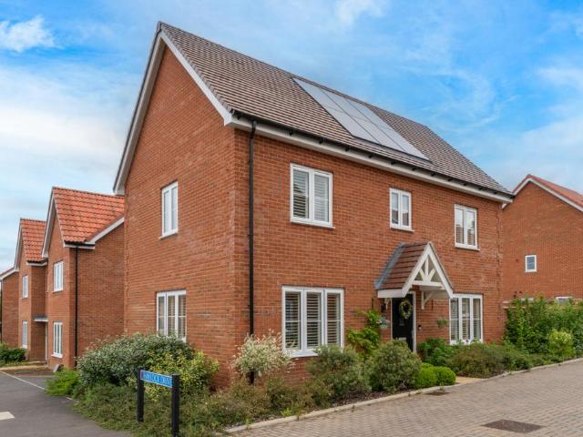 House for sale in Colliers End, Hertfordshire