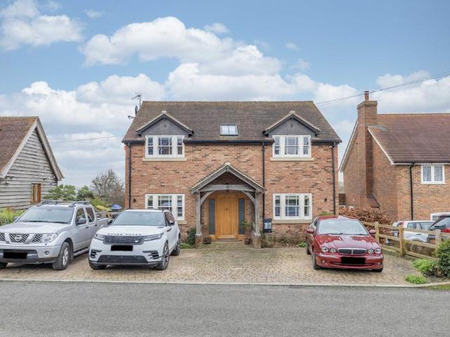 House for sale in Ash, Kent