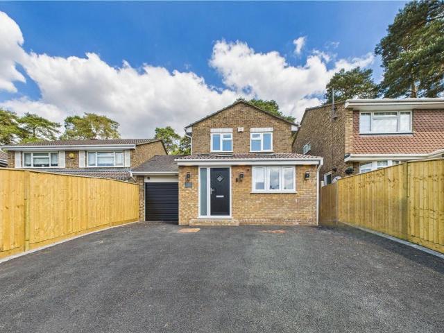 House for sale in Little Sandhurst