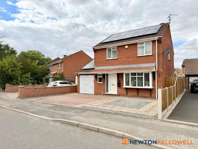 House for sale in Alverton, East Midlands