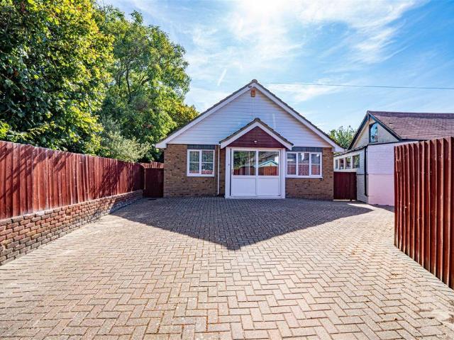 Bungalow for sale in St Leonards, Hastings