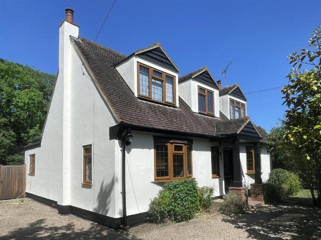 House for sale in Woodham Ferrers and Bicknacre, Chelmsford