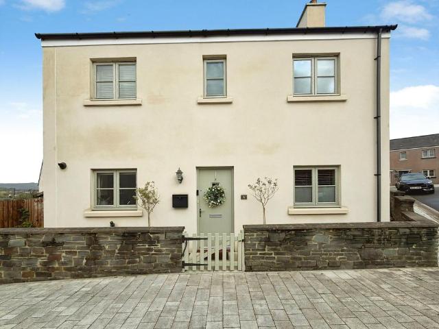 House for sale in Coedffranc, Llandarcy