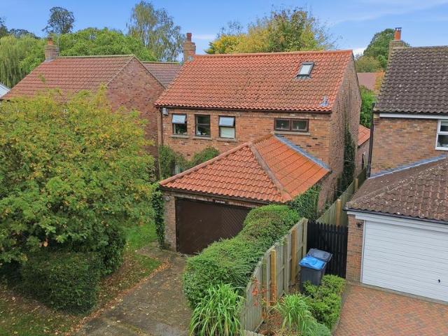 House for sale in Newton-on-Ouse, York and North Yorkshire