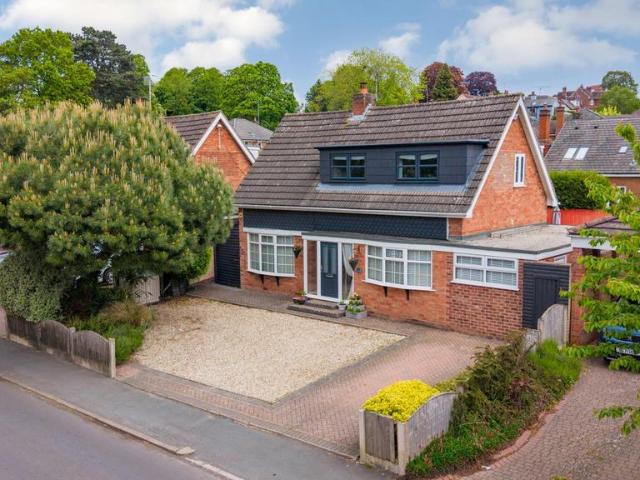 House for sale in Stourbridge, West Midlands