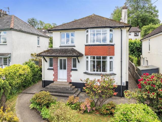 House for sale in Follaton, Strode