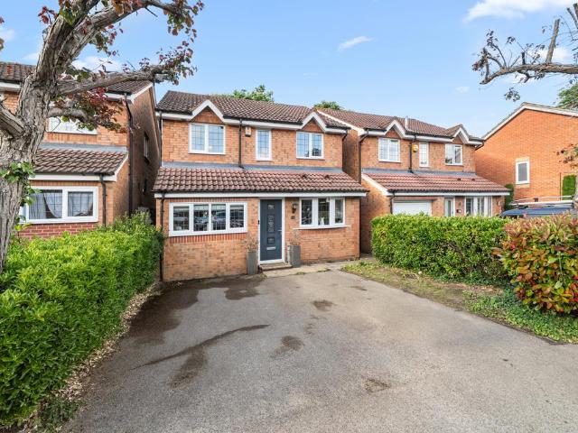 House for sale in Row Town, Surrey