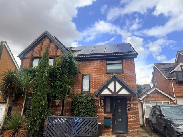House for sale in Leisure Village, Kettering