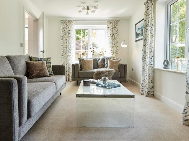 House for sale in Green Close, Warwickshire