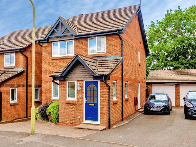 House for sale in Crowdhill, Helford