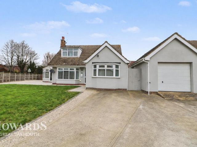 House for sale in Stokesby, Norfolk