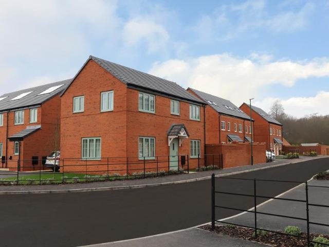 House for sale in Clifton, City of Nottingham