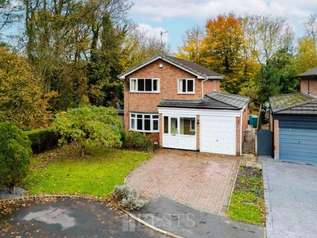 House for sale in Beechwood, Halton