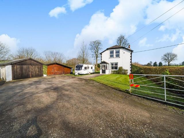 House for sale in Paradise, Lancashire