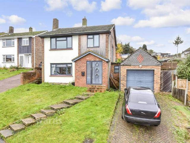 House for sale in Elms Vale, Ash