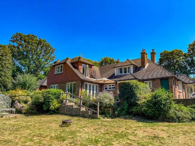 House for sale in Heathlands, East Sussex