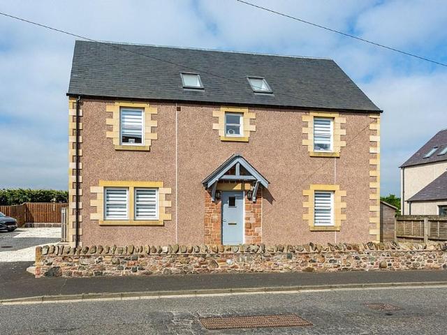 House for sale in Greenlaw, Scotland